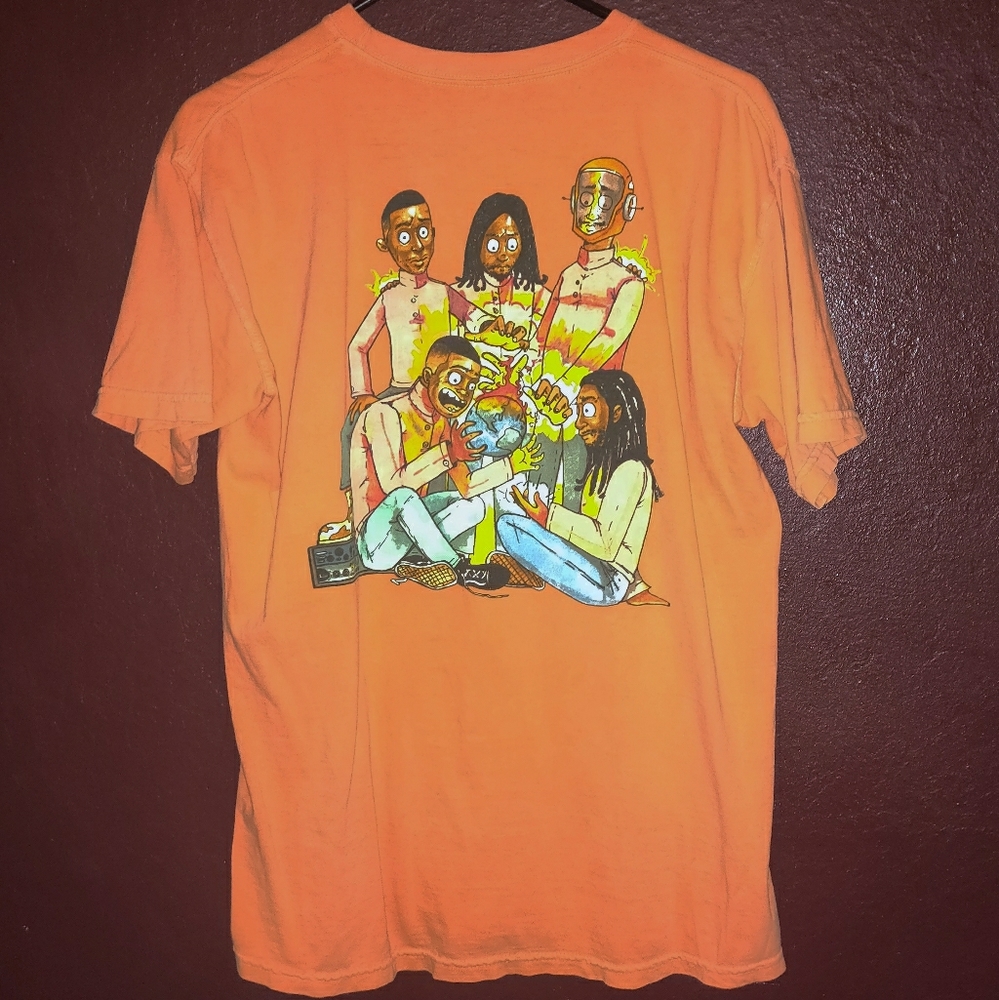 Internet brand tee